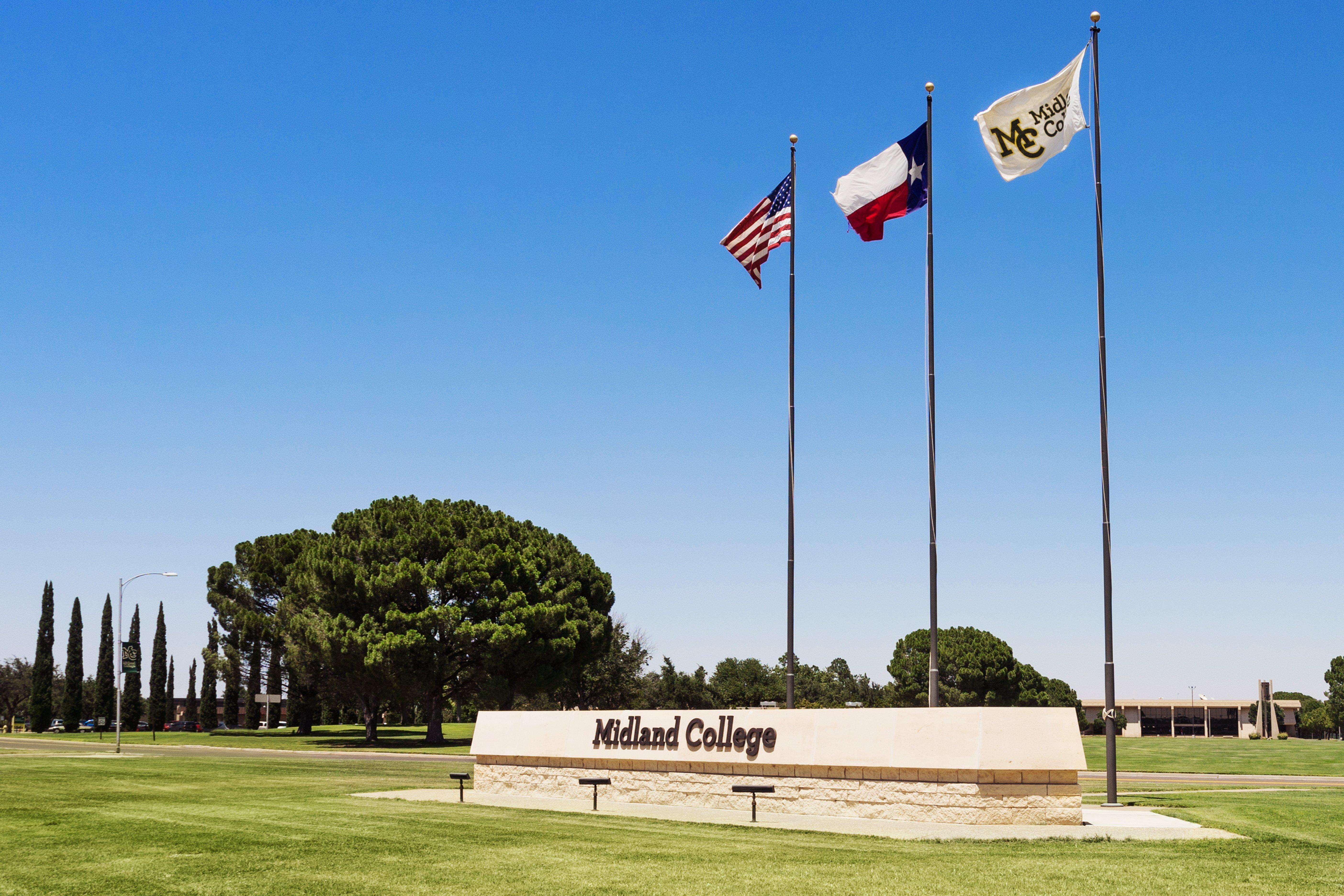 Holiday Inn Express & Suites Midland South I-20 By Ihg Exteriér fotografie