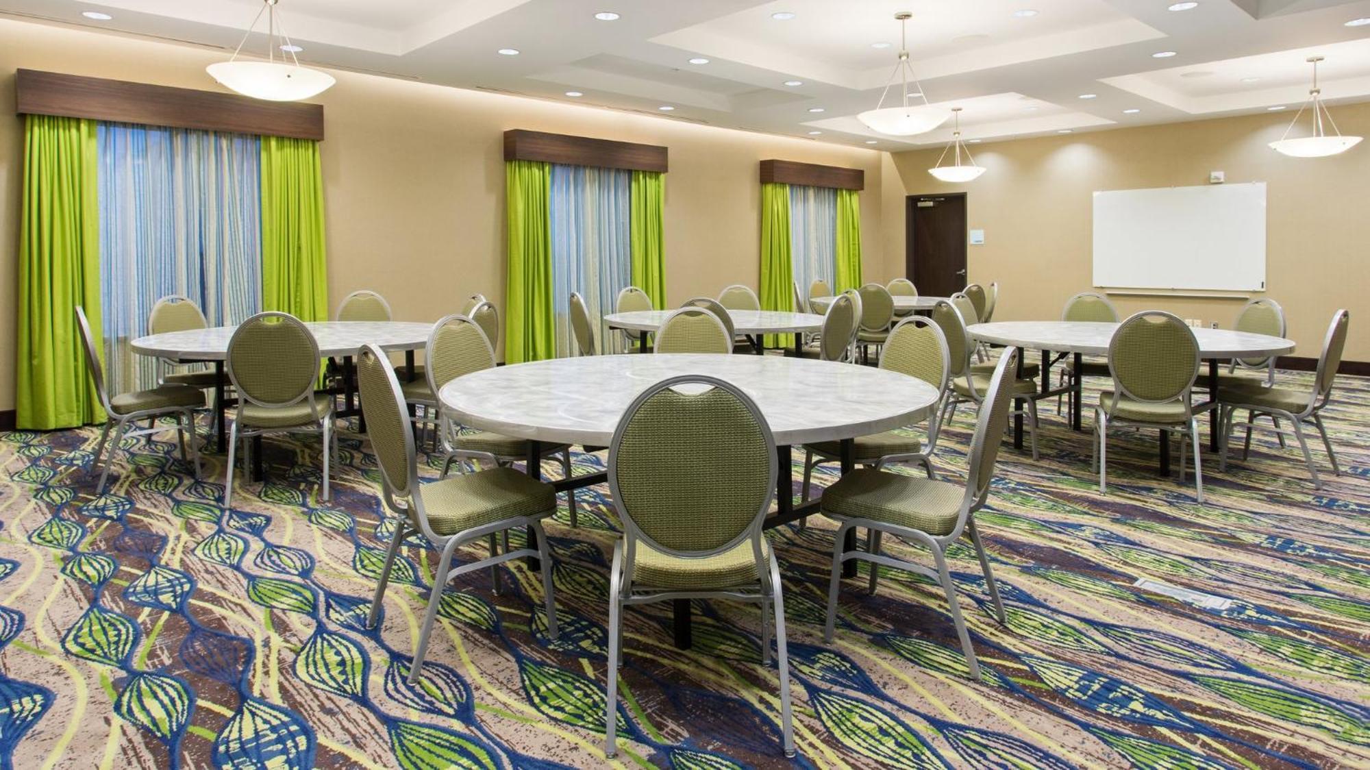 Holiday Inn Express & Suites Midland South I-20 By Ihg Exteriér fotografie