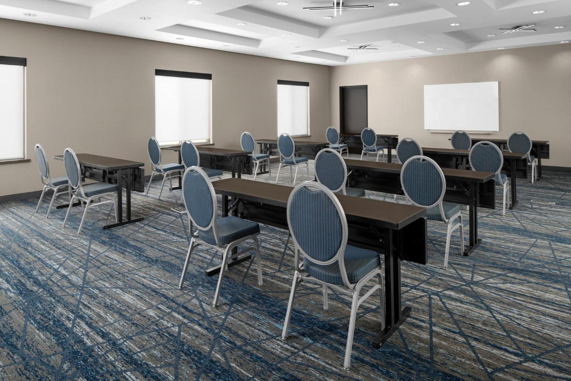 Holiday Inn Express & Suites Midland South I-20 By Ihg Exteriér fotografie